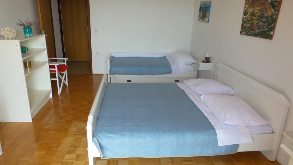 יאדראנובו Tihana Apartments חדר תמונה