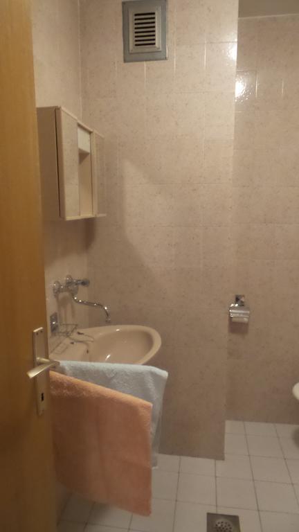 יאדראנובו Tihana Apartments חדר תמונה
