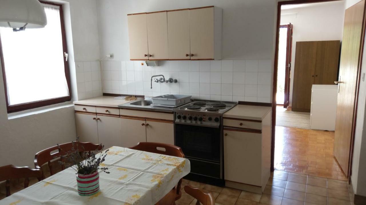 יאדראנובו Tihana Apartments מראה חיצוני תמונה