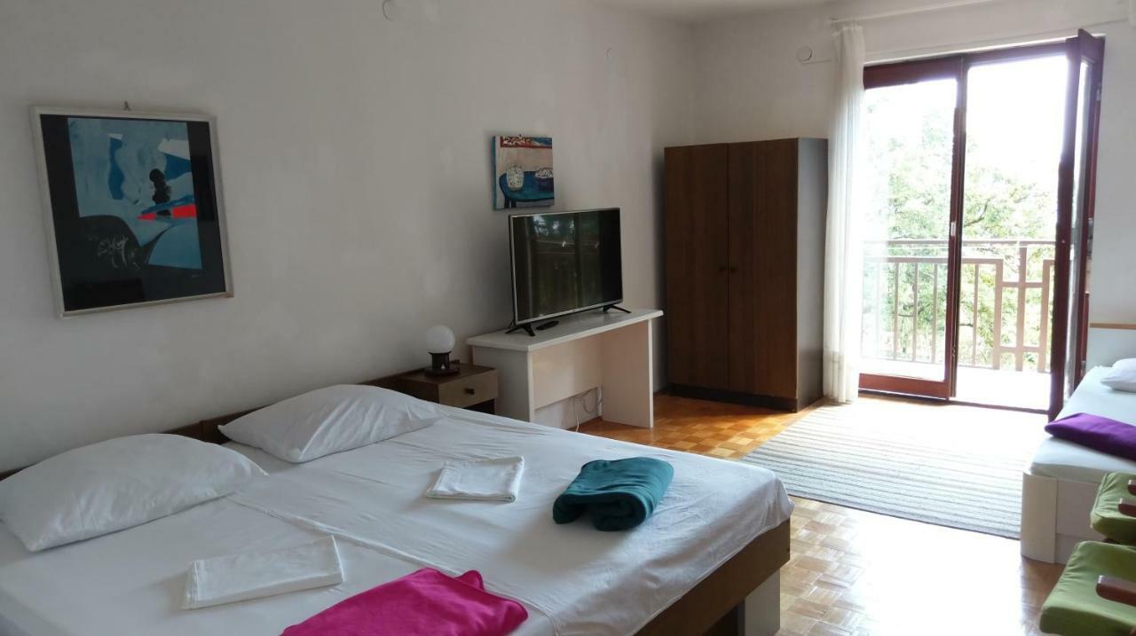 יאדראנובו Tihana Apartments מראה חיצוני תמונה